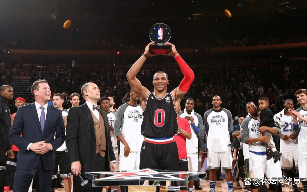 威少狂砍波尔津吉斯分,火箭迎来新赛季高光! 威少狂砍波尔津吉斯分,火箭迎来新赛季高光!